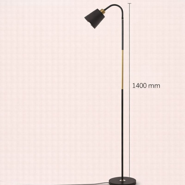 WARM ANGLE Floor Lamp