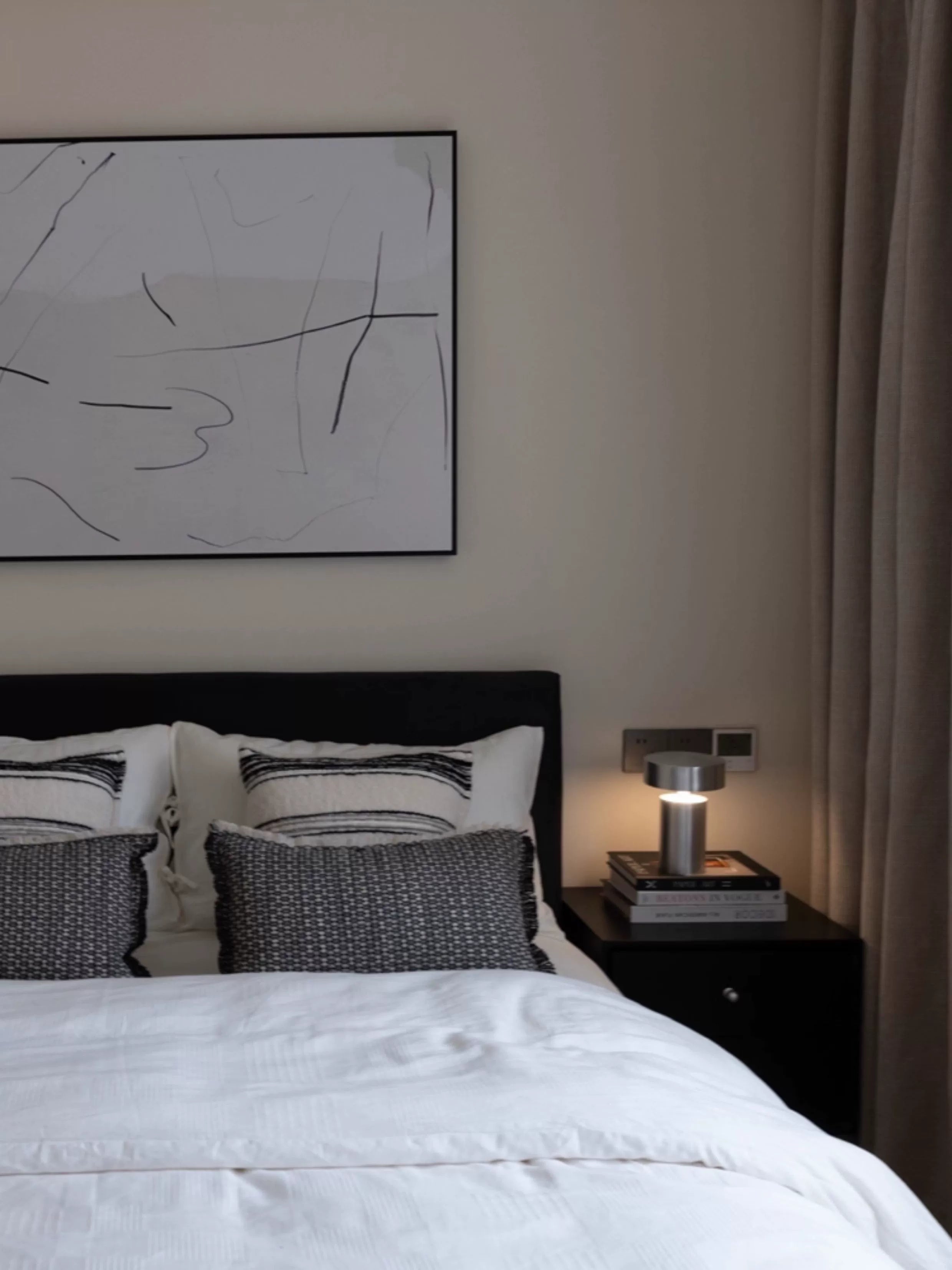 Danish designer Column mushroom bedside lamp modern minimalist usb charging wireless ambience night light