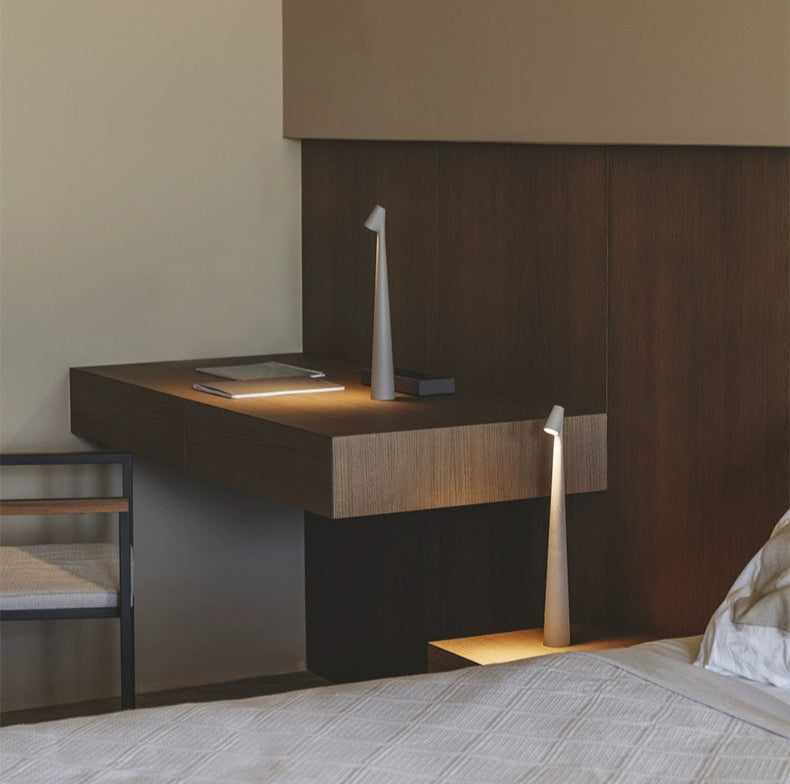 Brave Nordic Portable Lamp